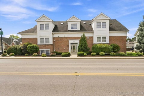 Photo of 111 S 5th Avenue #E, St. Charles, IL 60174 (MLS # 12728934)