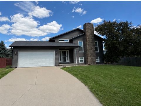Photo of 1622 Bensington Court, Normal, IL 61761 (MLS # 12678034)