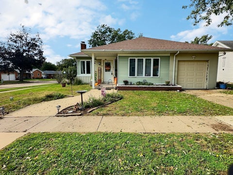 Photo of 501 9th Avenue, De Witt, IA 52742 (MLS # 12773430)