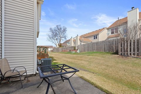 Tiny photo for 941 Mesa Drive, Lake In The Hills, IL 60156 (MLS # 12576096)