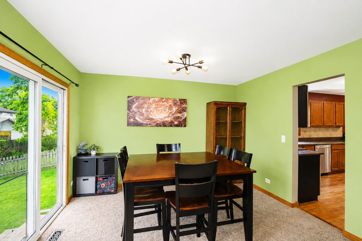 506 Old Country Way