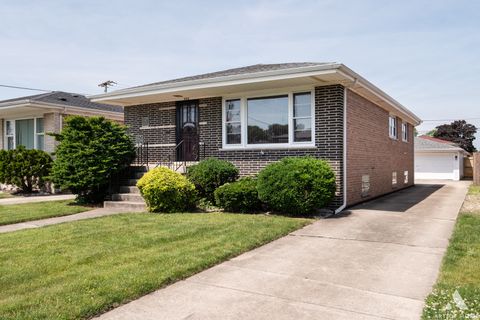 Photo of 558 Muskegon Avenue, Calumet City, IL 60409 (MLS # 12307555)