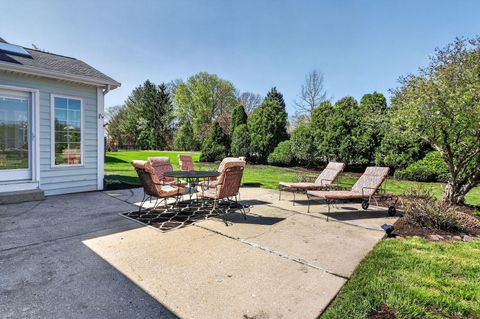 Tiny photo for 1212 Richfield Court, Woodridge, IL 60517 (MLS # 12626610)