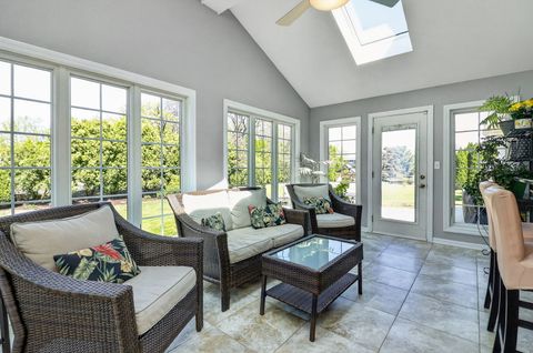 Tiny photo for 1212 Richfield Court, Woodridge, IL 60517 (MLS # 12626610)