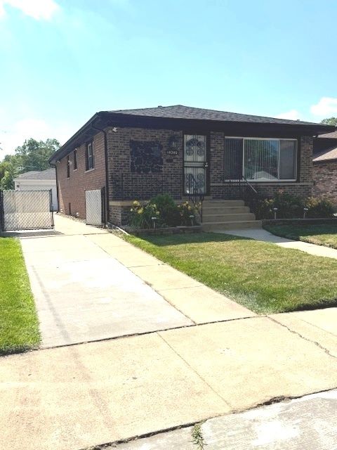 Tiny photo for 14240 S Manistee Avenue, Burnham, IL 60633 (MLS # 12412467)