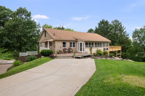 Tiny photo for 640 18TH Avenue, East Moline, IL 61244 (MLS # 12694195)