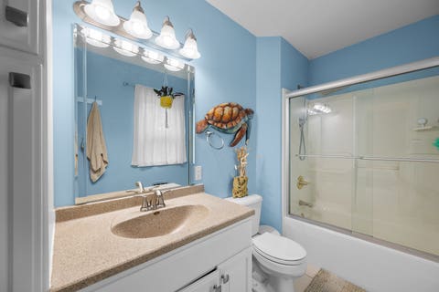 Tiny photo for 640 18TH Avenue, East Moline, IL 61244 (MLS # 12694195)