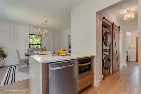 Tiny photo for 107 E Jefferson Avenue, Wheaton, IL 60187 (MLS # 12727276)