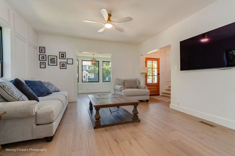 Tiny photo for 107 E Jefferson Avenue, Wheaton, IL 60187 (MLS # 12727276)