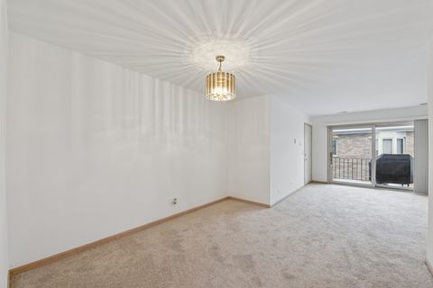 Tiny photo for 5413 N Milwaukee Avenue #3B, Chicago, IL 60630 (MLS # 12529188)