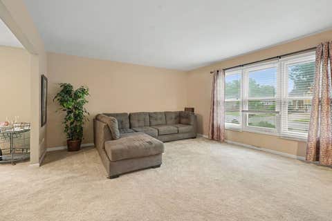 Tiny photo for 1613 Jasper Drive, Wheaton, IL 60189 (MLS # 12721605)