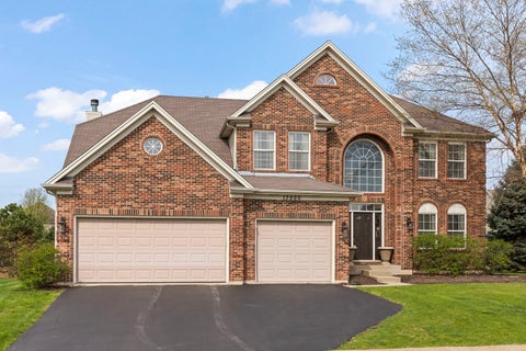 Photo of 13500 Arborview Circle, Plainfield, IL 60585 (MLS # 12741403)