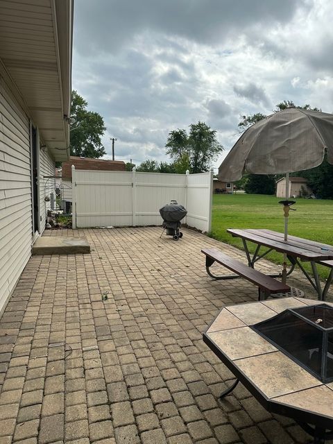 Tiny photo for 451 Turner Road, Aurora, IL 60505 (MLS # 12431391)
