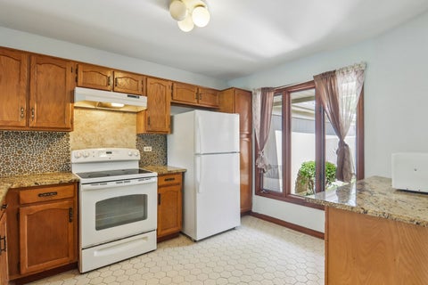 Tiny photo for 373 GOSHAWK Lane, Deerfield, IL 60015 (MLS # 12707192)