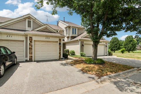 Tiny photo for 373 GOSHAWK Lane, Deerfield, IL 60015 (MLS # 12707192)