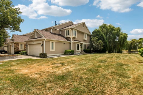 Tiny photo for 373 GOSHAWK Lane, Deerfield, IL 60015 (MLS # 12707192)