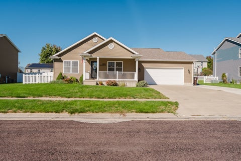 Tiny photo for 501 Newcastle Drive, Mackinaw, IL 61755 (MLS # 12773382)