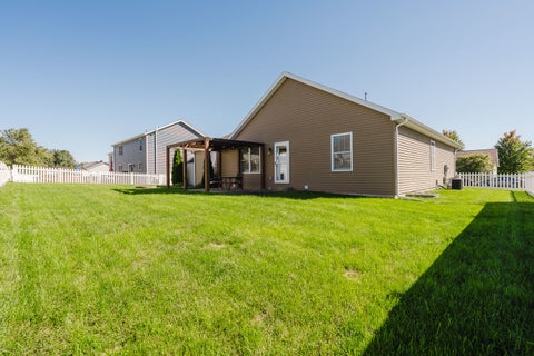 Tiny photo for 501 Newcastle Drive, Mackinaw, IL 61755 (MLS # 12773382)