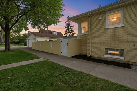 Tiny photo for 8500 S Wolcott Avenue, Chicago, IL 60620 (MLS # 12633962)