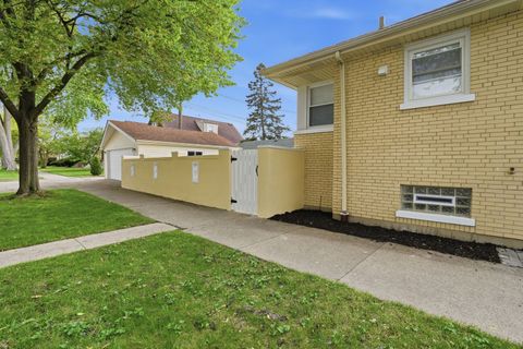 Tiny photo for 8500 S Wolcott Avenue, Chicago, IL 60620 (MLS # 12633962)