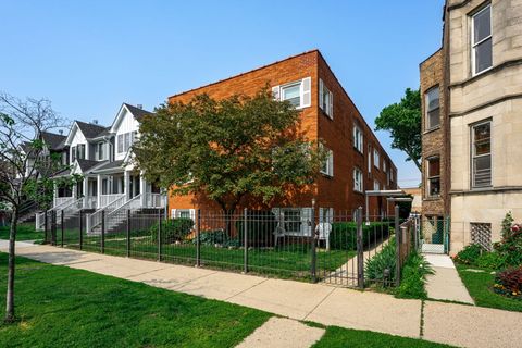 4730 N Hermitage Avenue 3C Chicago IL 60640