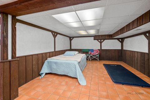 Tiny photo for 37 Forest Hills Road, Lake Bluff, IL 60044 (MLS # 12625492)