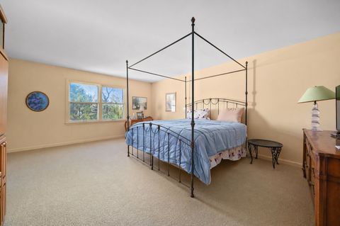 Tiny photo for 37 Forest Hills Road, Lake Bluff, IL 60044 (MLS # 12625492)