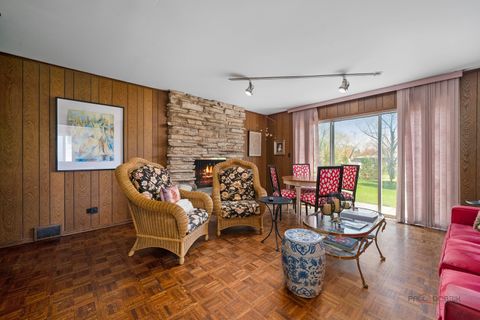 Tiny photo for 37 Forest Hills Road, Lake Bluff, IL 60044 (MLS # 12625492)