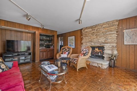 Tiny photo for 37 Forest Hills Road, Lake Bluff, IL 60044 (MLS # 12625492)