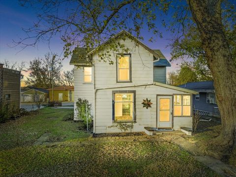 A home in Carlock