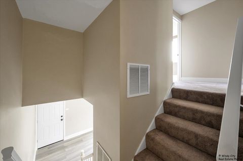 Tiny photo for 6227 N Ravenswood Avenue, Chicago, IL 60660 (MLS # 12355981)