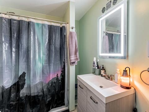 Tiny photo for 405 N Iowa Avenue, Villa Park, IL 60181 (MLS # 12680347)