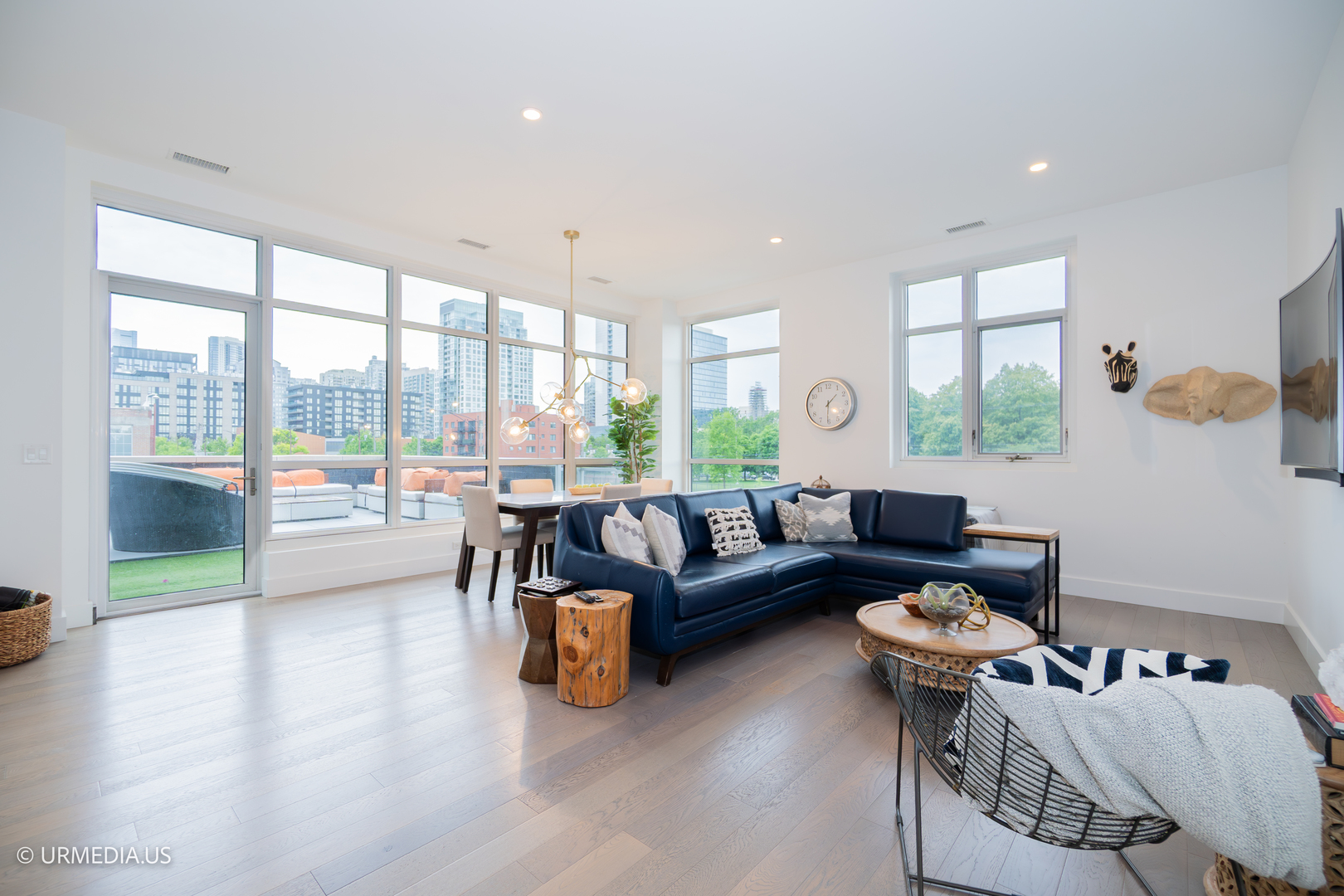 367 W Locust Street 202