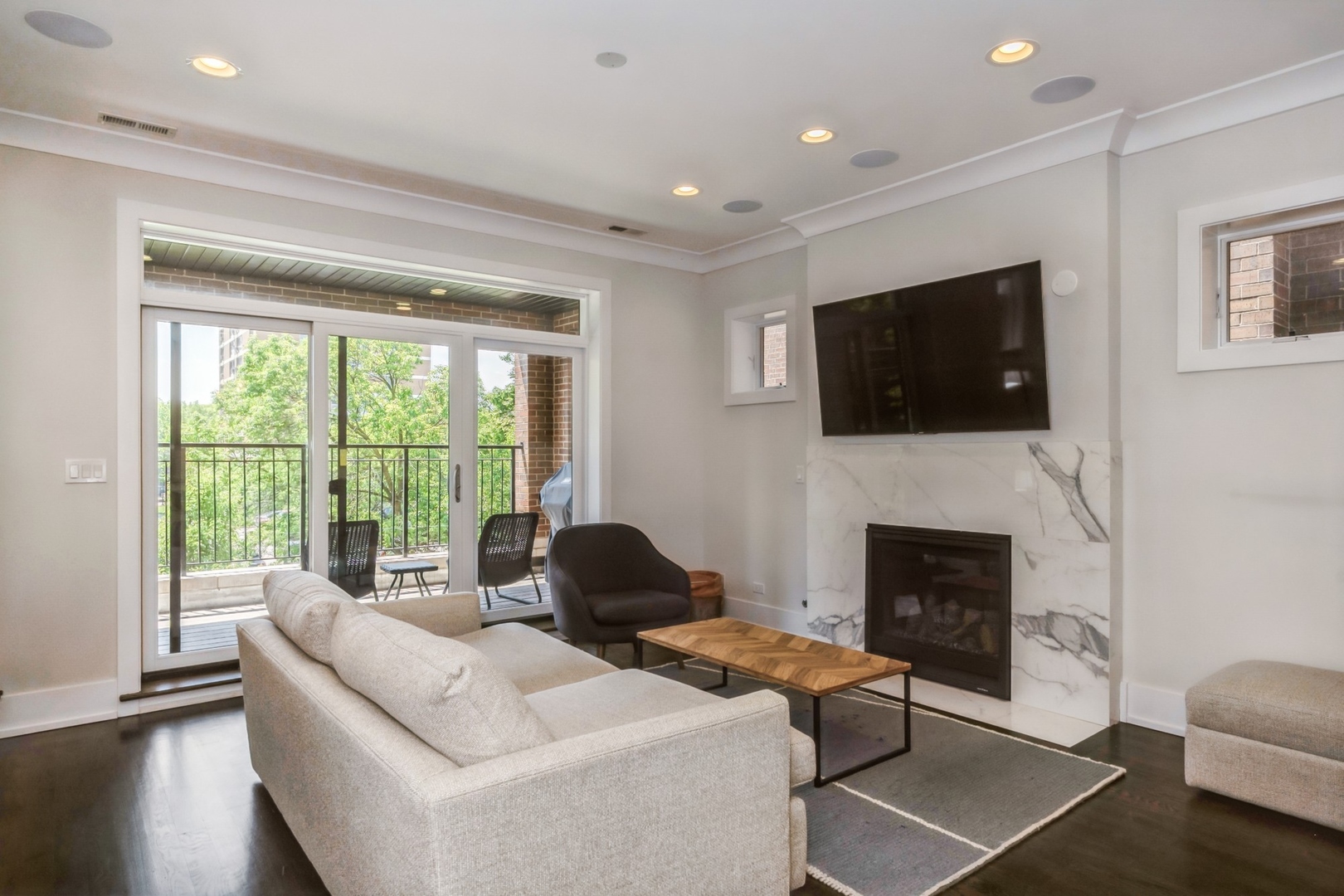 2018 W LEMOYNE Street 2W