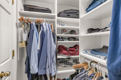 Tiny photo for 2331 Mohawk Lane, Glenview, IL 60026 (MLS # 12589015)