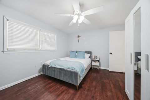 Tiny photo for 2951 N Rutherford Avenue, Chicago, IL 60634 (MLS # 12586980)