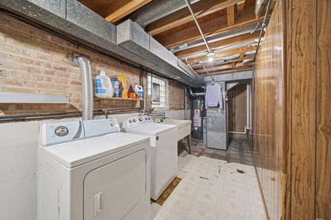 Tiny photo for 2951 N Rutherford Avenue, Chicago, IL 60634 (MLS # 12586980)