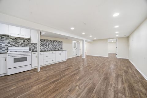 Tiny photo for 2951 N Rutherford Avenue, Chicago, IL 60634 (MLS # 12586980)