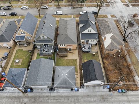 Tiny photo for 2951 N Rutherford Avenue, Chicago, IL 60634 (MLS # 12586980)