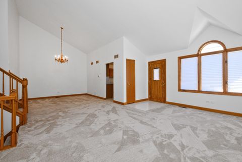 Tiny photo for 16237 Lake Villa Avenue, Tinley Park, IL 60477 (MLS # 12654213)