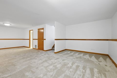 Tiny photo for 16237 Lake Villa Avenue, Tinley Park, IL 60477 (MLS # 12654213)