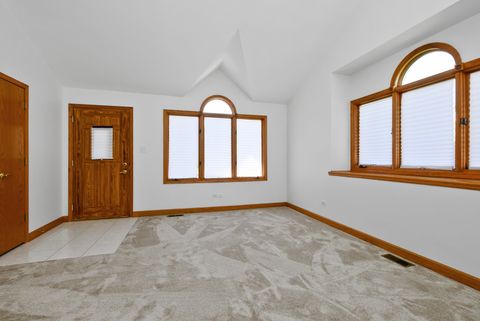 Tiny photo for 16237 Lake Villa Avenue, Tinley Park, IL 60477 (MLS # 12654213)