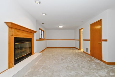 Tiny photo for 16237 Lake Villa Avenue, Tinley Park, IL 60477 (MLS # 12654213)
