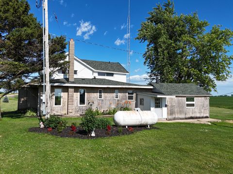 Tiny photo for 3971 E Rock Grove Road, Orangeville, IL 61060 (MLS # 12409581)