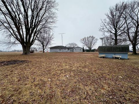 Tiny photo for 3912 Emerson Road, Sterling, IL 61081 (MLS # 12588253)