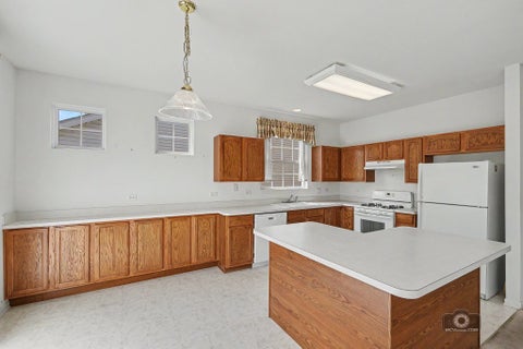 Tiny photo for 21331 Windsor Lake Lane, Crest Hill, IL 60403 (MLS # 12750275)
