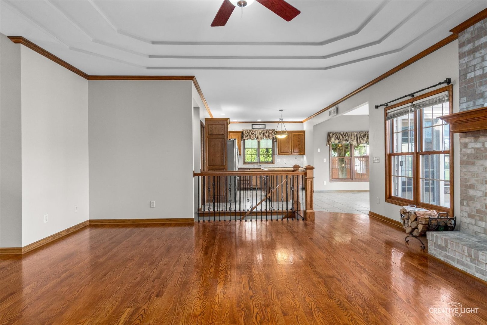 629 E Knights Road