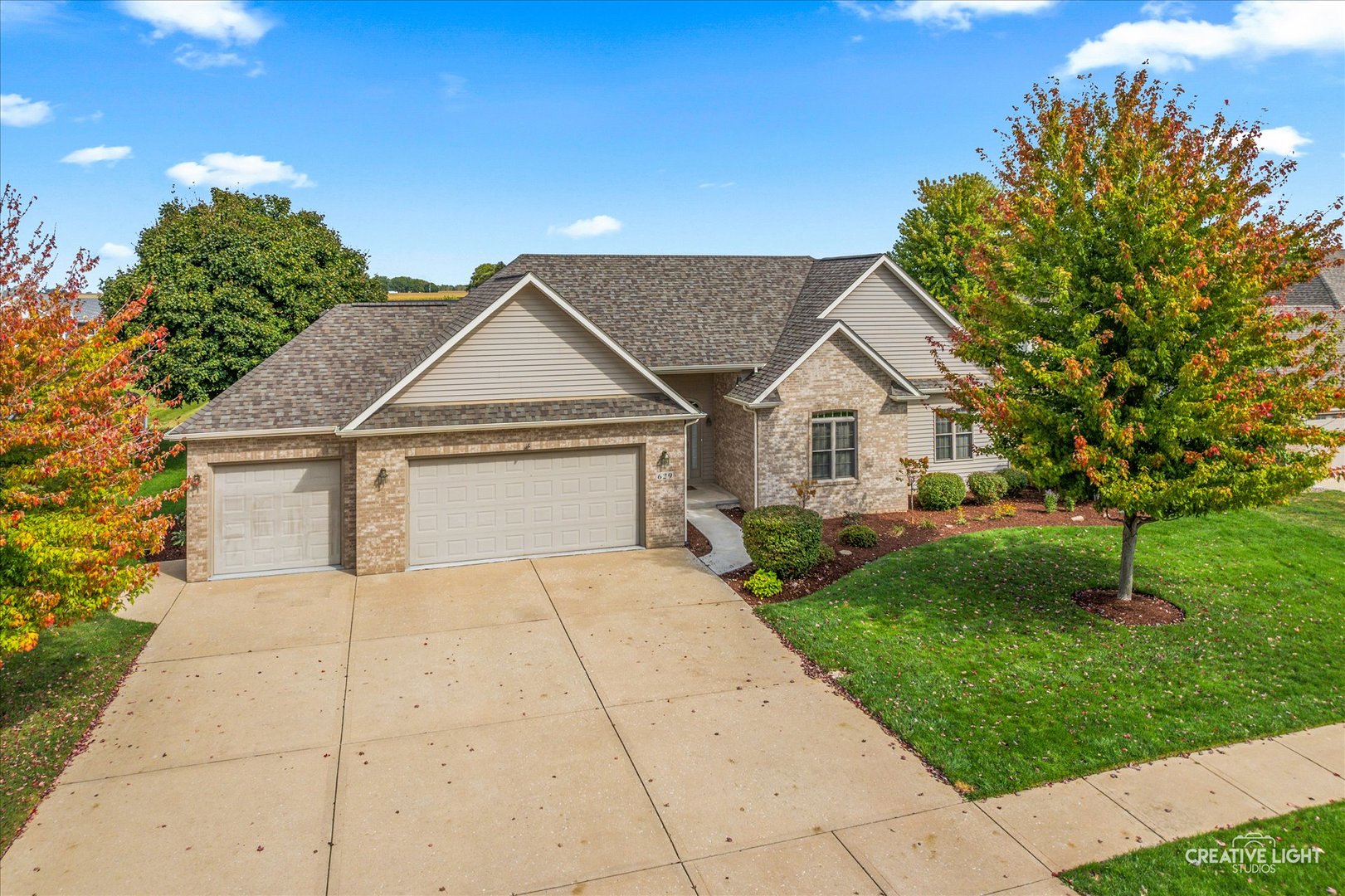 629 E Knights Road