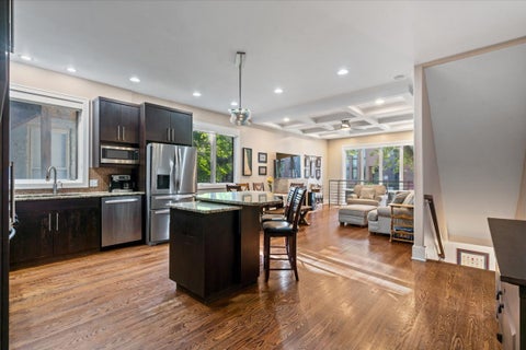 Tiny photo for 2455 W Walton Street #1, Chicago, IL 60622 (MLS # 12686930)