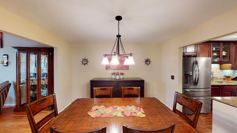 Tiny photo for 10661 Hollow Tree Road, Orland Park, IL 60462 (MLS # 12548090)